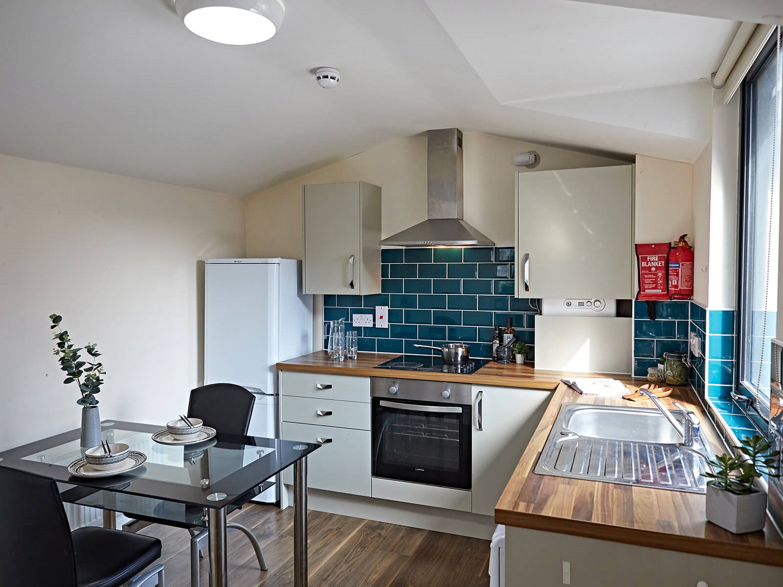 2 bed apartment for rent in Leeds. From YPP - Leeds