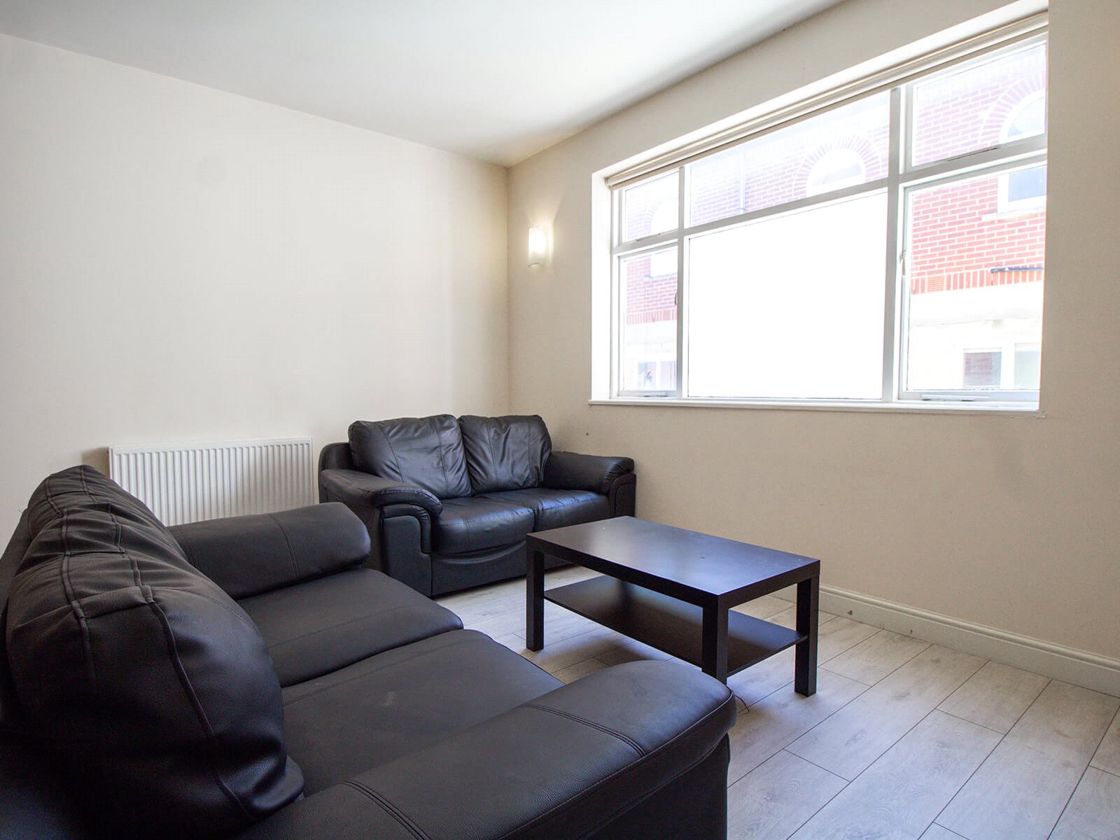 2 bed apartment for rent in Leeds. From YPP - Leeds
