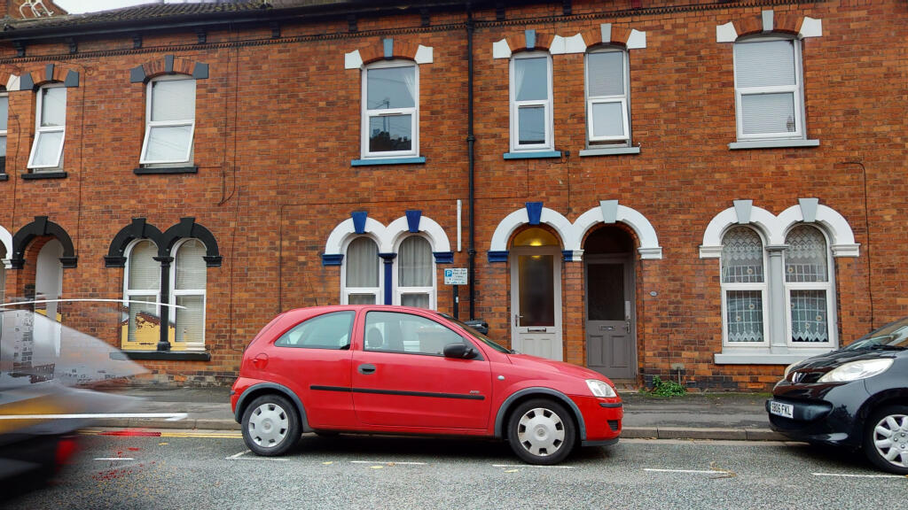 3 bed Mid Terraced House for rent in Harmston. From Lighthouse Property Services Ltd - Lincoln