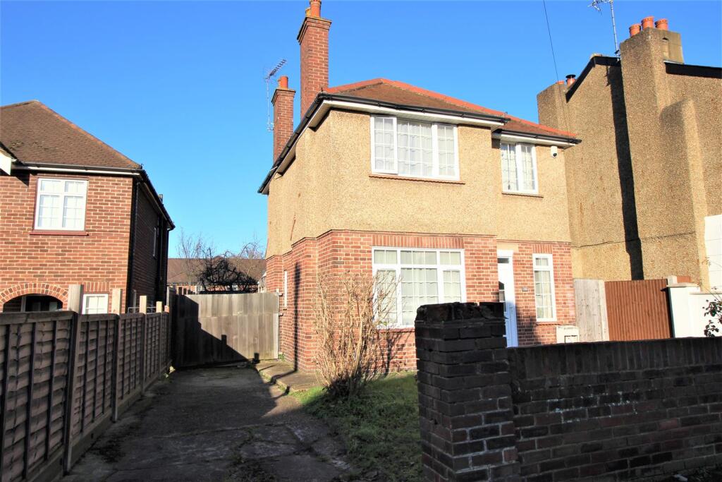 4 bed Detached for rent in Uxbridge. From Evans & Company