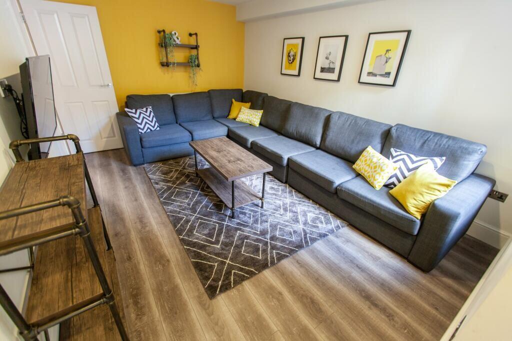 6 bed Mid Terraced House for rent in Liverpool. From MyTenantRent.co.uk - Liverpool