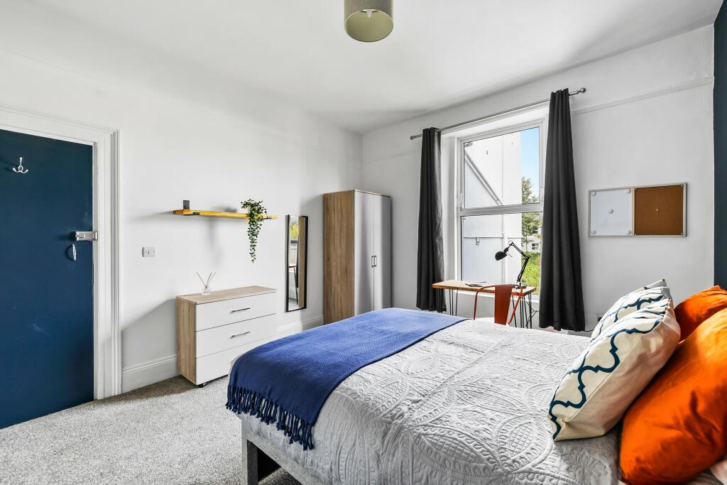 6 bed Not Specified for rent in Plymouth. From A Home After Halls - Plymouth 6 bed Not Specified for rent in Plymouth. From A Home After Halls - Plymouth