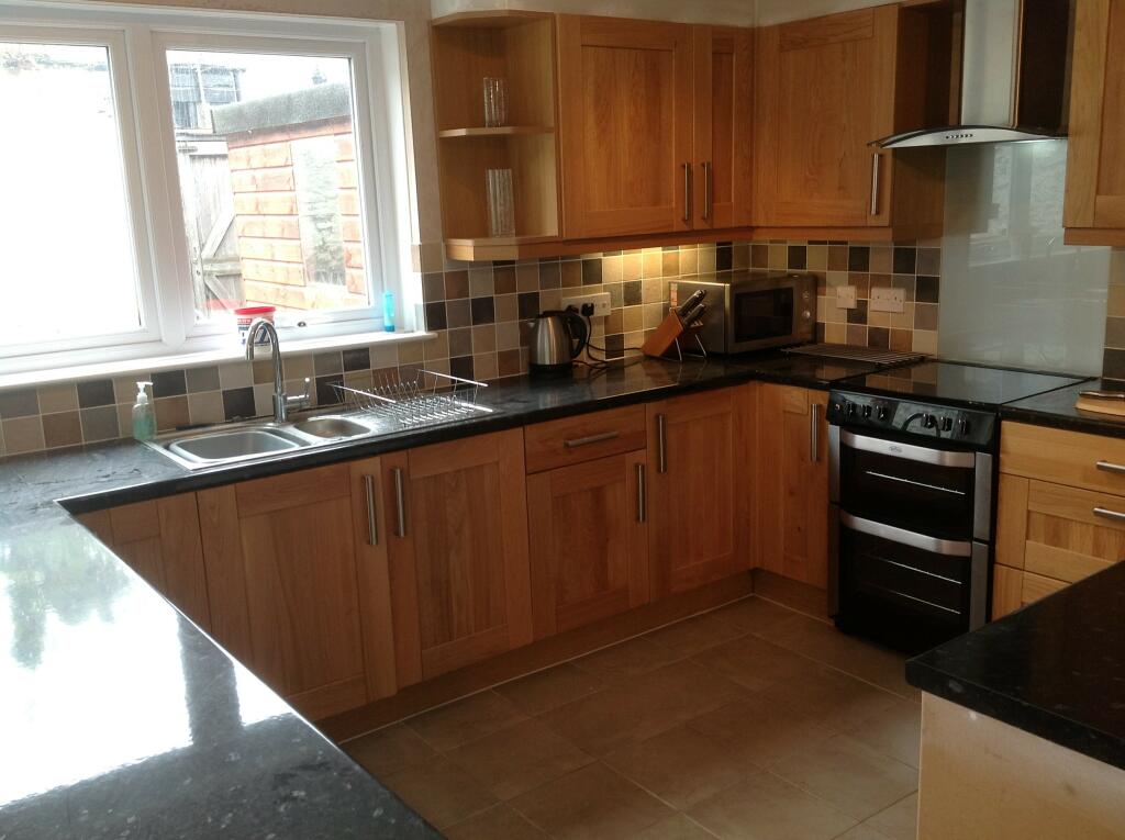 5 bed Detached for rent in Plymouth. From A Home After Halls - Plymouth