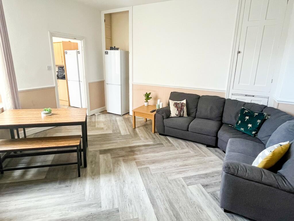 10 bed Detached for rent in Plymouth. From A Home After Halls - Plymouth