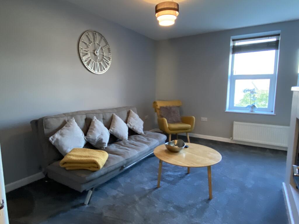 1 bed 1st Floor Flat for rent in Plymouth. From A Home After Halls - Plymouth