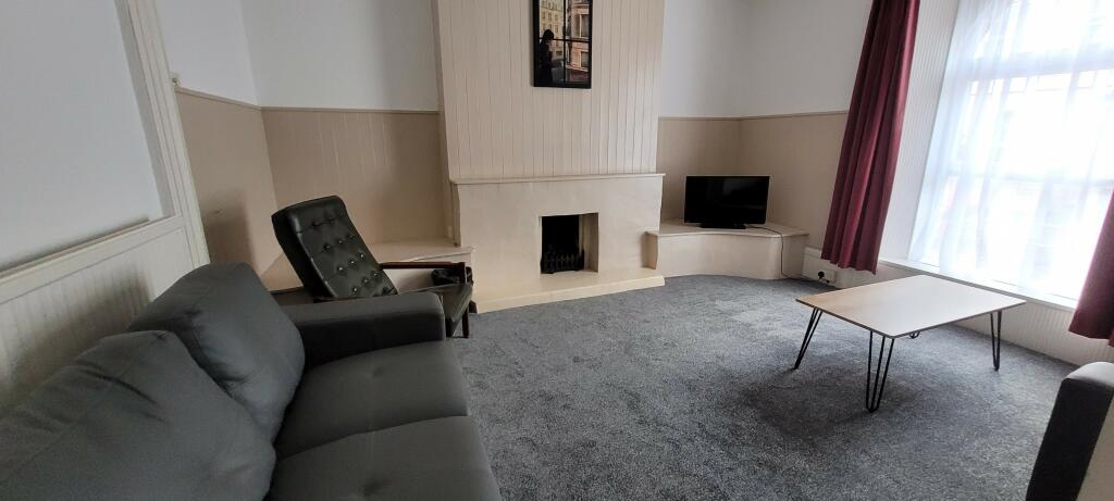 5 bed Detached for rent in Plymouth. From A Home After Halls - Plymouth