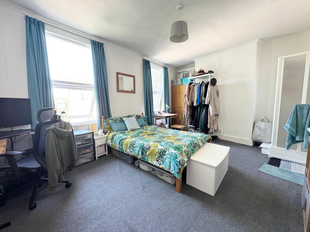 2 bed 1st Floor Flat for rent in Camden Town. From Ariston Property - London
