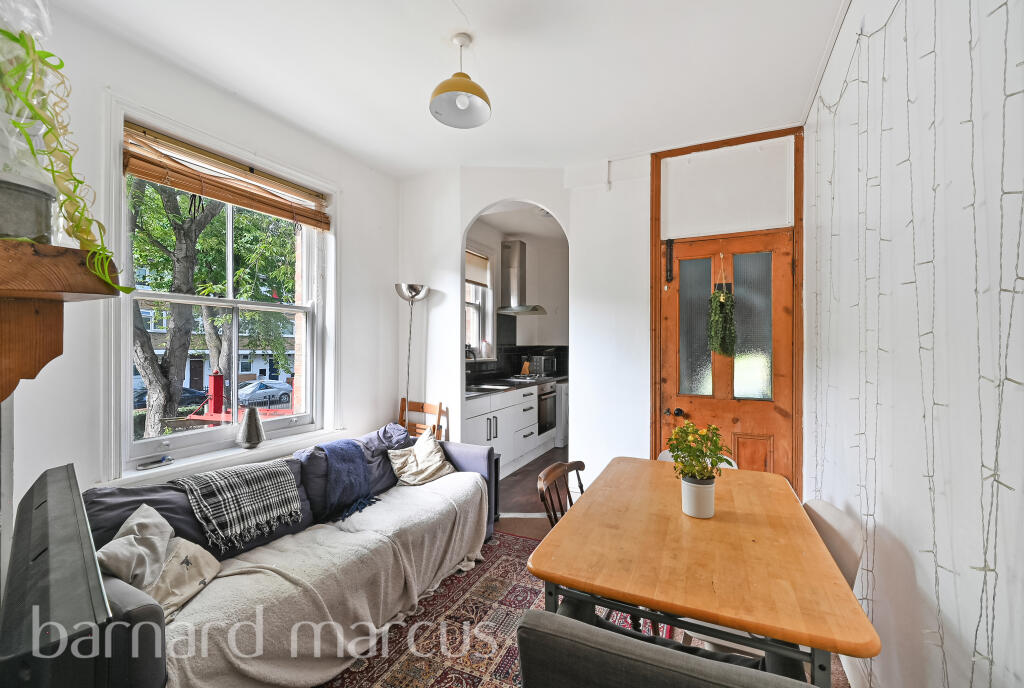 3 bed Apartment for rent in London. From Barnard Marcus Lettings - Kennington Lettings 3 bed Apartment for rent in London. From Barnard Marcus Lettings - Kennington Lettings