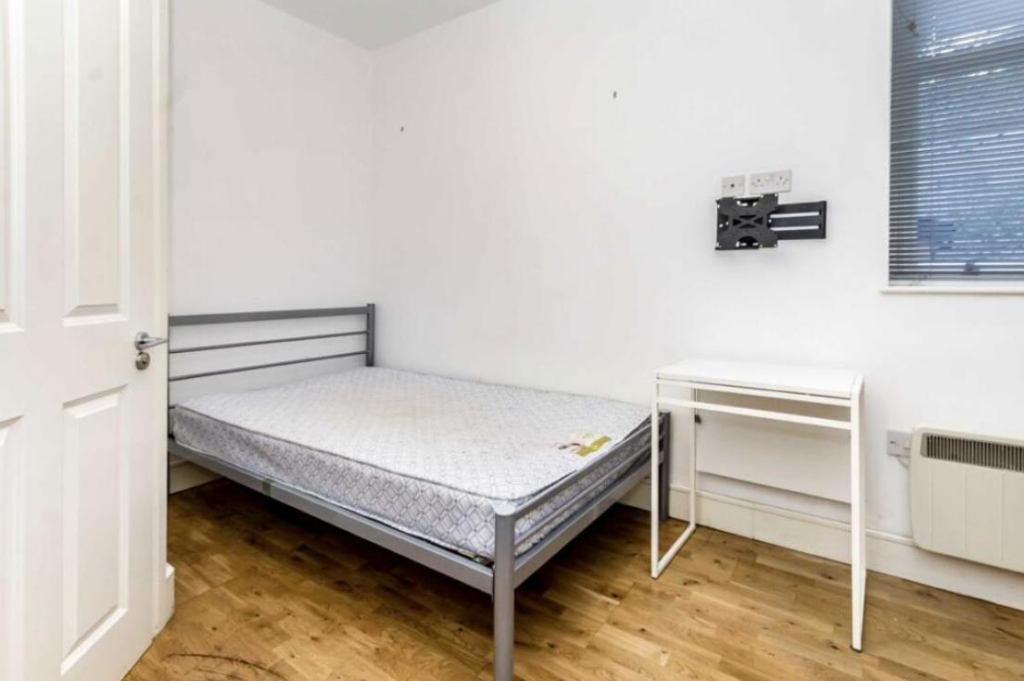 0 bed Apartment for rent in Hammersmith. From Barnard Marcus Lettings - West Kensington - Lettings