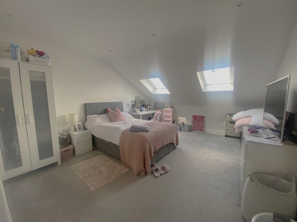 7 bed Mid Terraced House for rent in Portsmouth. From Belvoir - Southsea 7 bed Mid Terraced House for rent in Portsmouth. From Belvoir - Southsea
