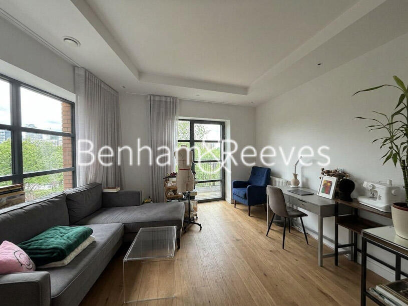 2 bed Apartment for rent in Poplar. From Benham & Reeves Lettings - Canary Wharf