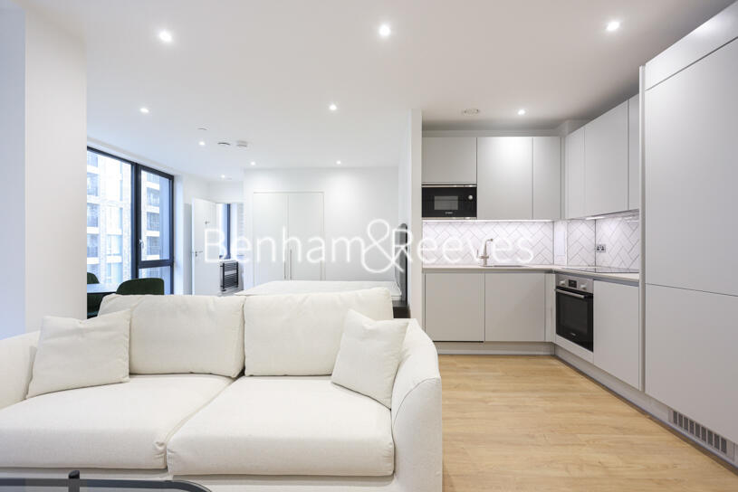 4 bed Studio for rent in Poplar. From Benham & Reeves Lettings - Canary Wharf