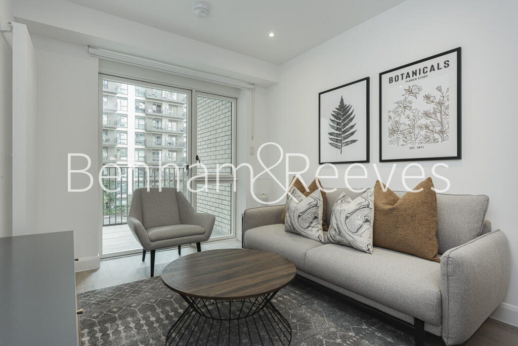 1 bed 1st Floor Flat for rent in London. From Benham & Reeves Lettings - Canary Wharf 1 bed 1st Floor Flat for rent in London. From Benham & Reeves Lettings - Canary Wharf