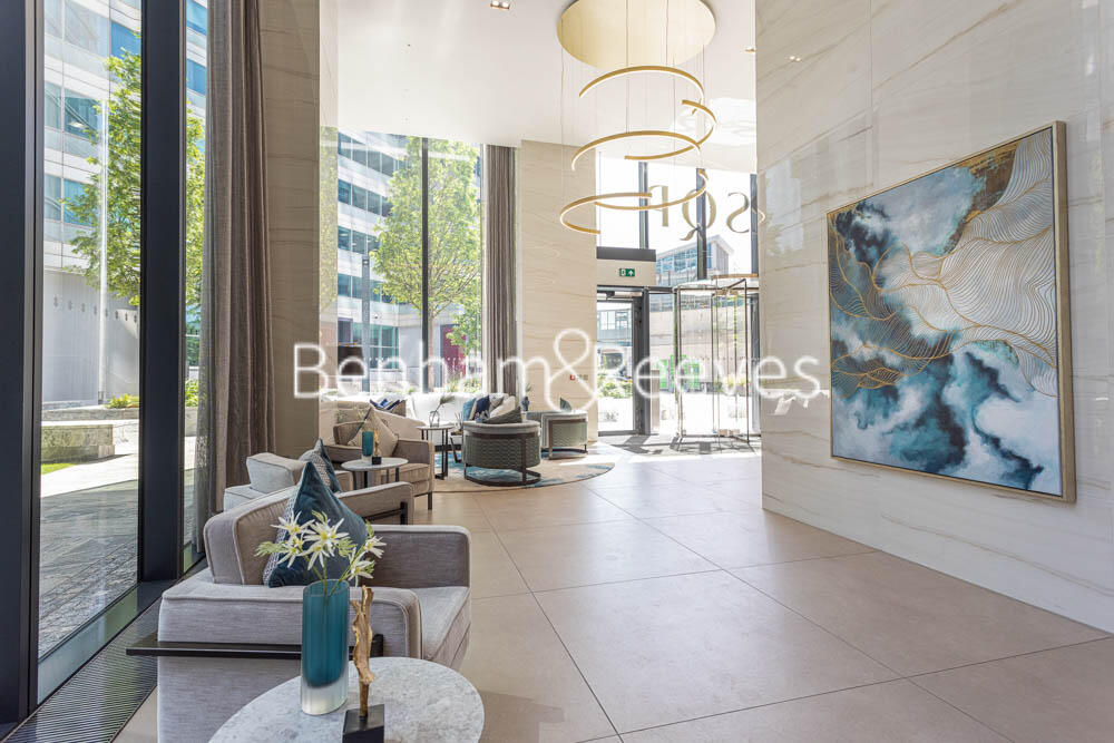1 bed Apartment for rent in Poplar. From Benham & Reeves Lettings - Canary Wharf
