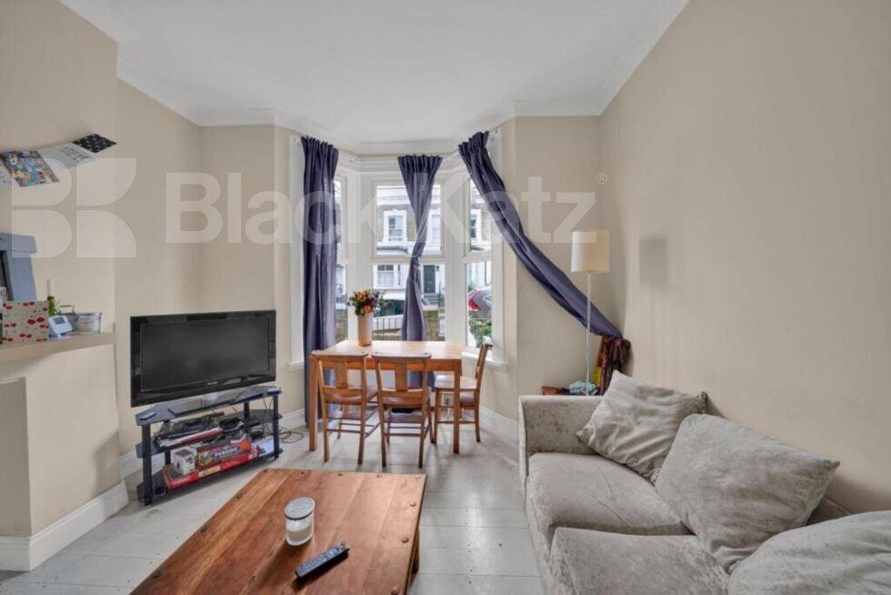 6 bed Detached for rent in Hornsey. From Black Katz - Islington