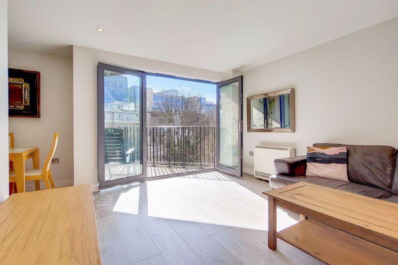 2 bed 1st Floor Flat for rent in London. From BPS London - London