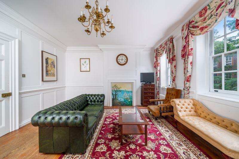 1 bed 1st Floor Flat for rent in London. From BPS London - London