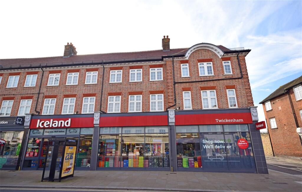 4 bed Apartment for rent in Twickenham. From Chase Buchanan - Twickenham & Strawberry Hill - Lettings 4 bed Apartment for rent in Twickenham. From Chase Buchanan - Twickenham & Strawberry Hill - Lettings