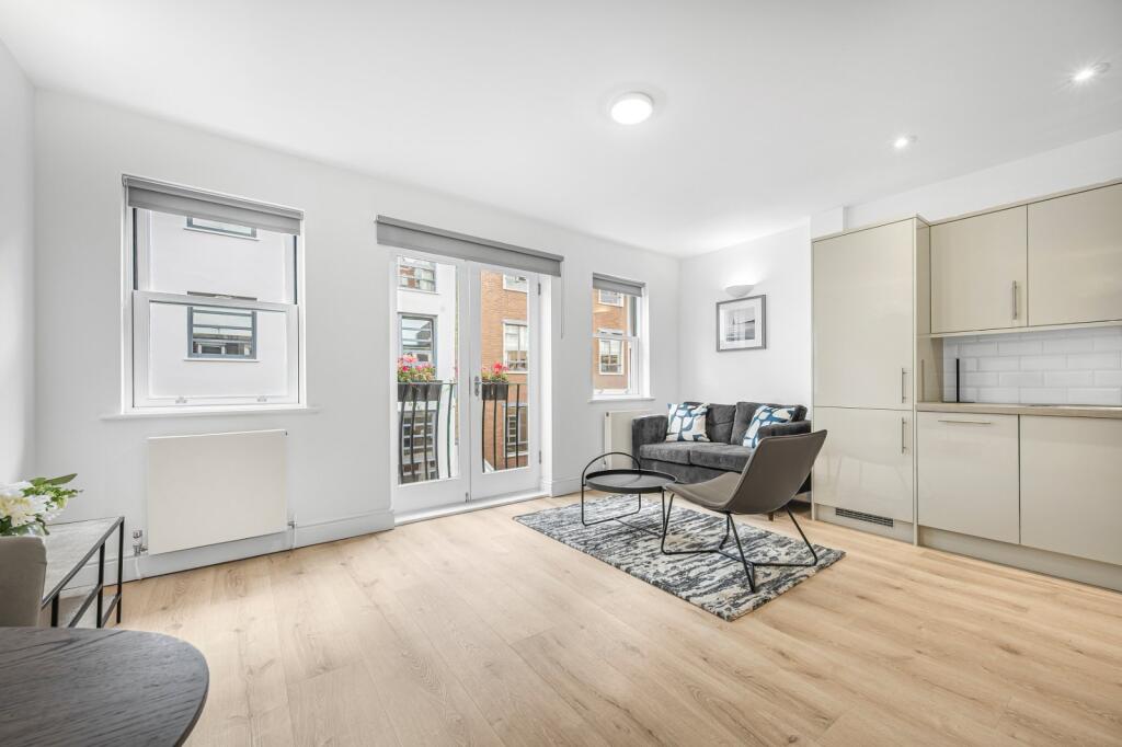 1 bed 1st Floor Flat for rent in London. From Chestertons Estate Agents - Covent Garden Lettings