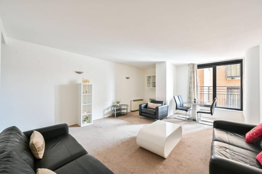 1 bed 1st Floor Flat for rent in Kensington. From Chestertons Estate Agents - South Kensington Lettings