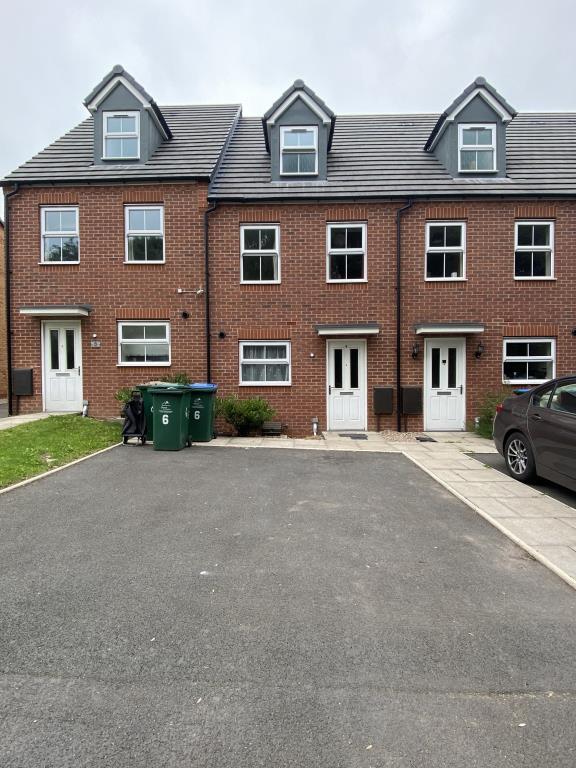 3 bed Mid Terraced House for rent in Westwood Heath. From 1st Sales and Lettings - Coventry