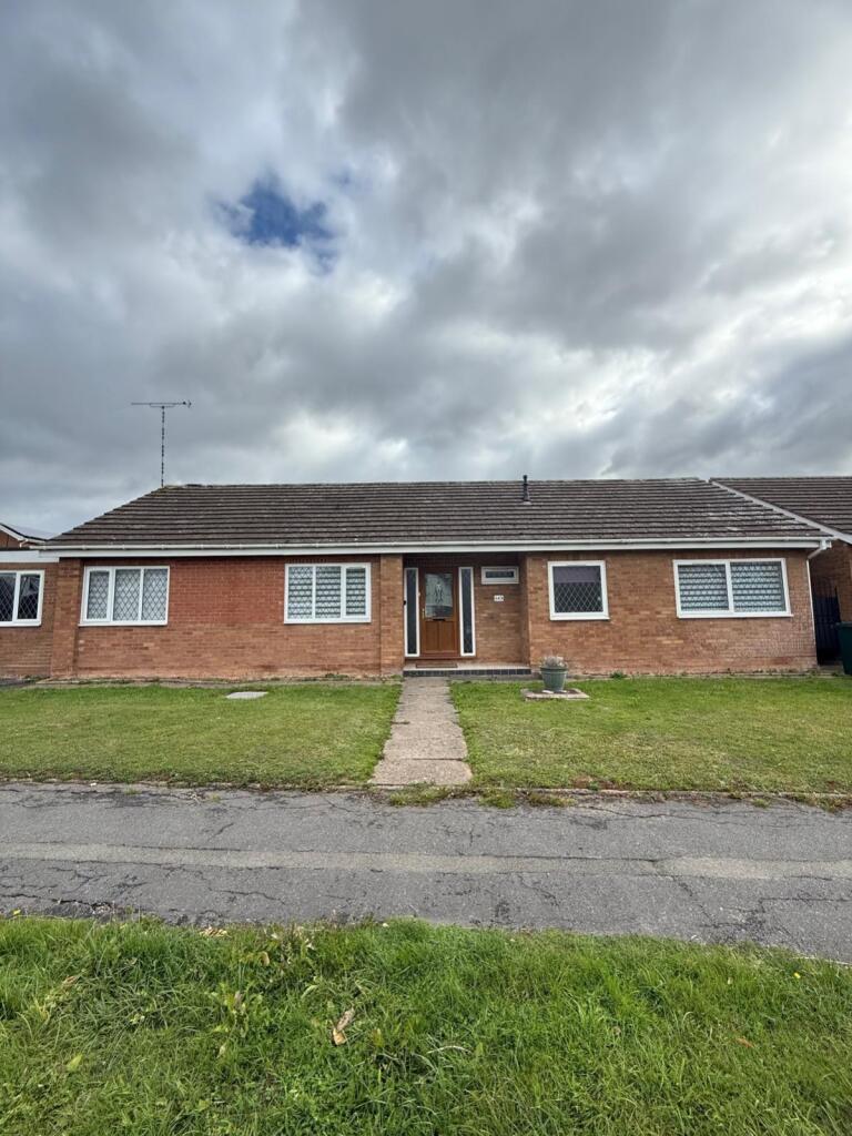 6 bed Detached bungalow for rent in Westwood Heath. From 1st Sales and Lettings - Coventry 6 bed Detached bungalow for rent in Westwood Heath. From 1st Sales and Lettings - Coventry