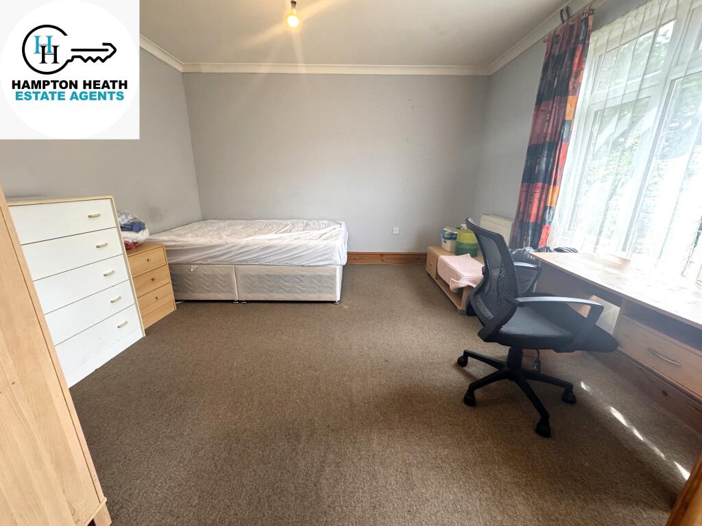 1 bed House Share for rent in Bishopsgate. From Hampton-Heath - Staines-upon-Thames
