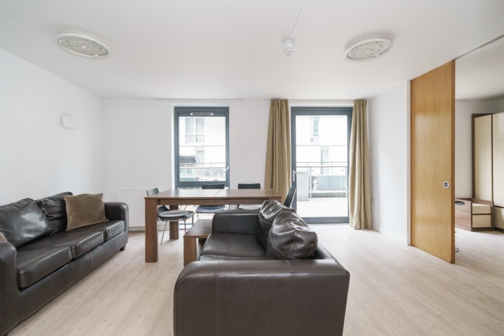 3 bed 1st Floor Flat for rent in Wembley. From Hamptons - Ealing 3 bed 1st Floor Flat for rent in Wembley. From Hamptons - Ealing