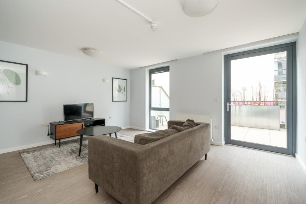 3 bed 1st Floor Flat for rent in Wembley. From Hamptons - Ealing