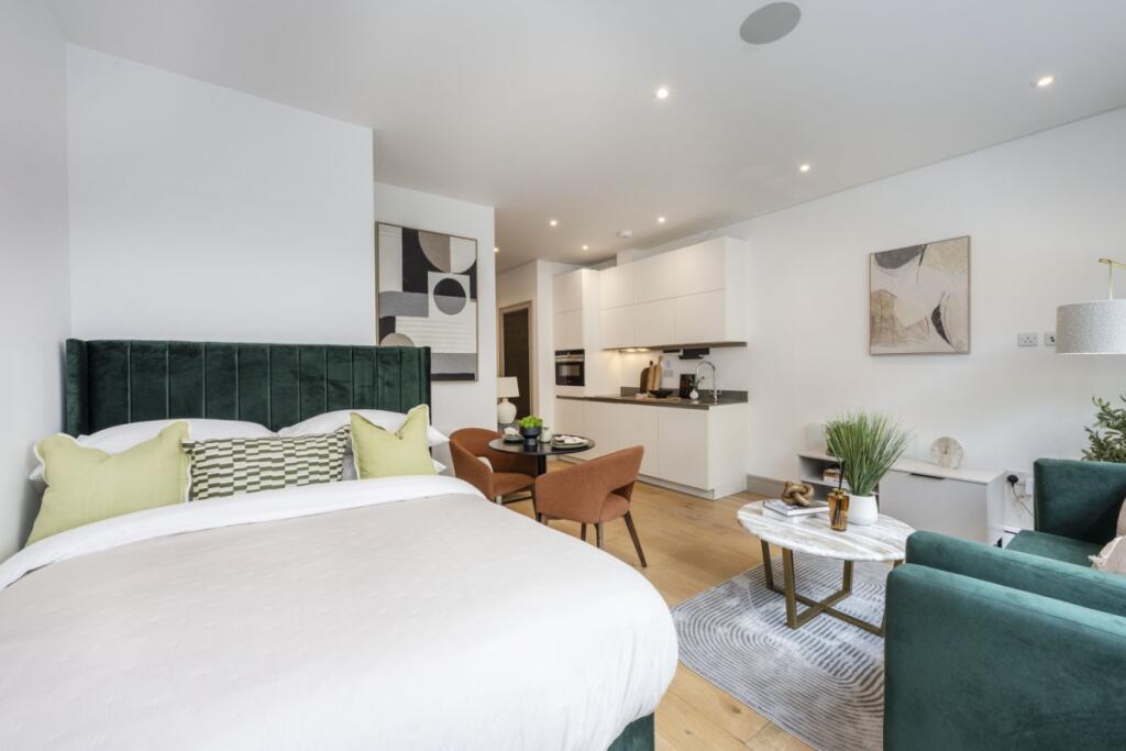 0 bed 1st Floor Flat for rent in Tottenham. From Hamptons - Muswell Hill