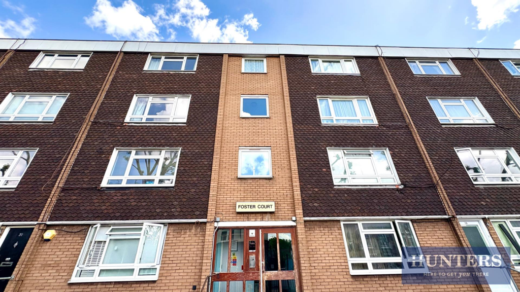 3 bed 1st Floor Flat for rent in London. From Hunters - Camden