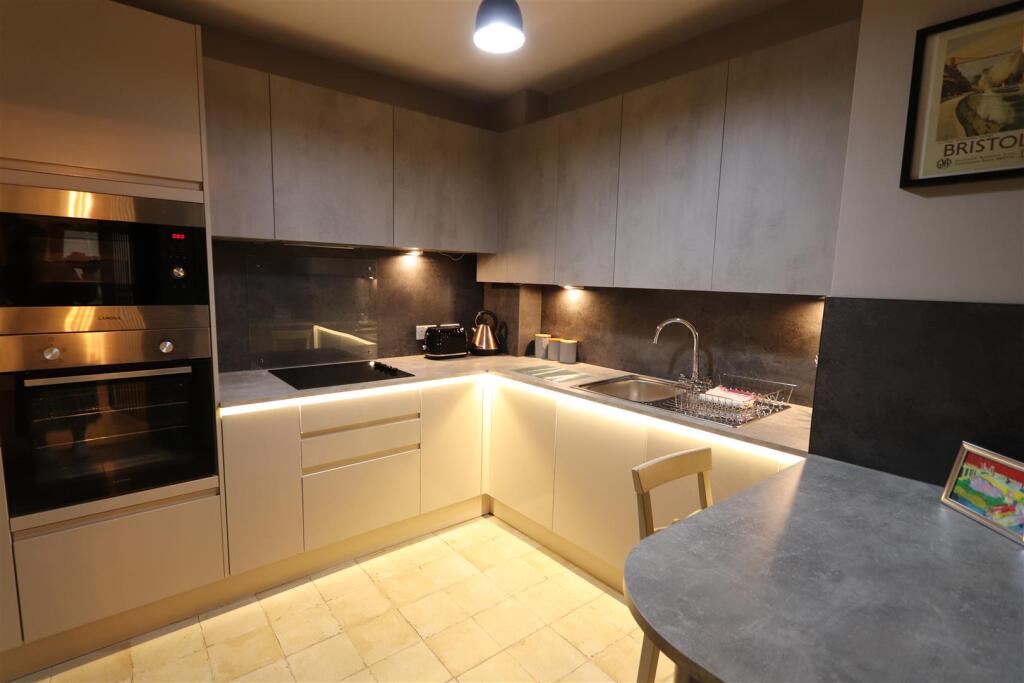 0 bed Studio for rent in Leigh Woods. From Bristol SU Lettings - Bristol 0 bed Studio for rent in Leigh Woods. From Bristol SU Lettings - Bristol