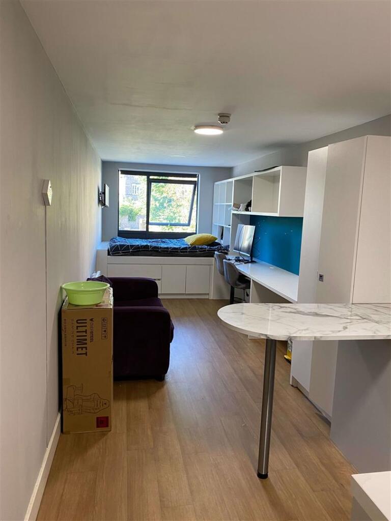 0 bed Studio for rent in Bristol. From Bristol SU Lettings - Bristol 0 bed Studio for rent in Bristol. From Bristol SU Lettings - Bristol