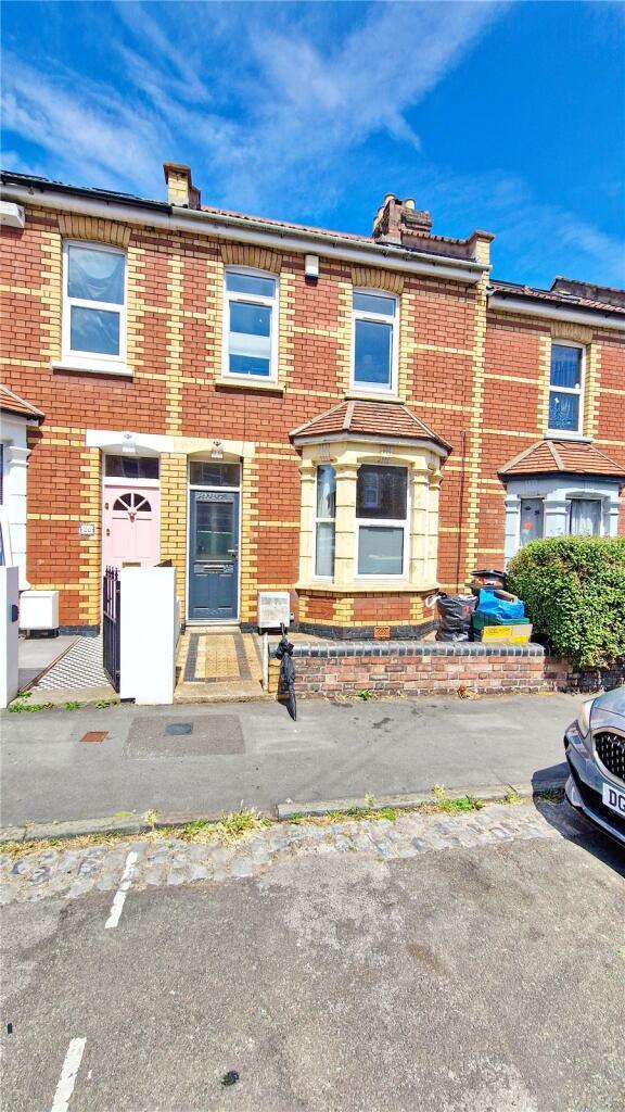 5 bed Mid Terraced House for rent in Bristol. From Bristol SU Lettings - Bristol