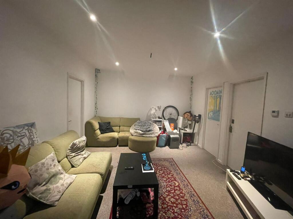 6 bed End of Terrace for rent in Bristol. From Bristol SU Lettings - Bristol