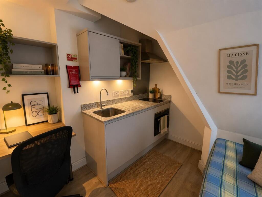 4 bed Studio for rent in Bristol. From Bristol SU Lettings - Bristol