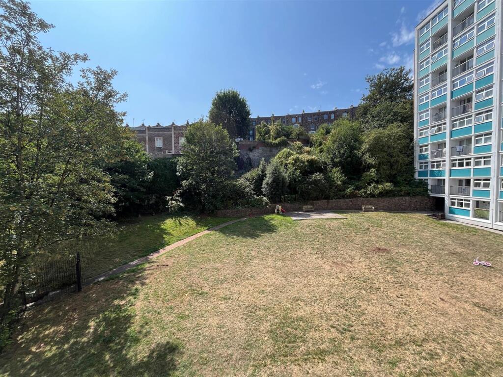 3 bed House Share for rent in Bristol. From Bristol SU Lettings - Bristol 3 bed House Share for rent in Bristol. From Bristol SU Lettings - Bristol