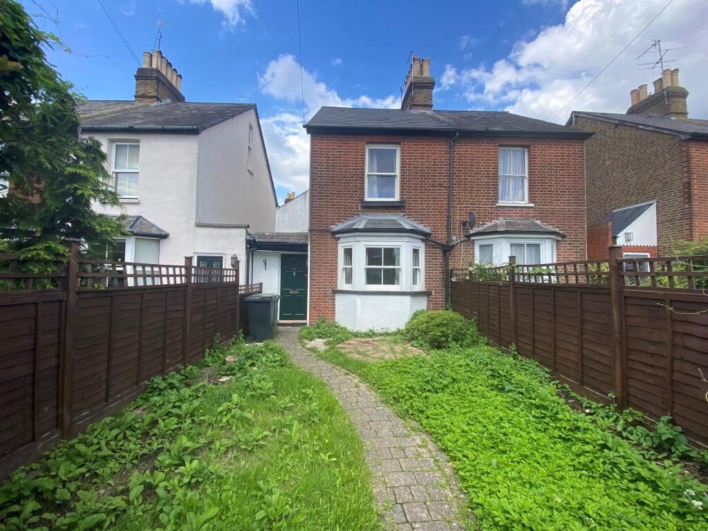 4 bed Detached for rent in Ewell. From Leaders Sales - Epsom