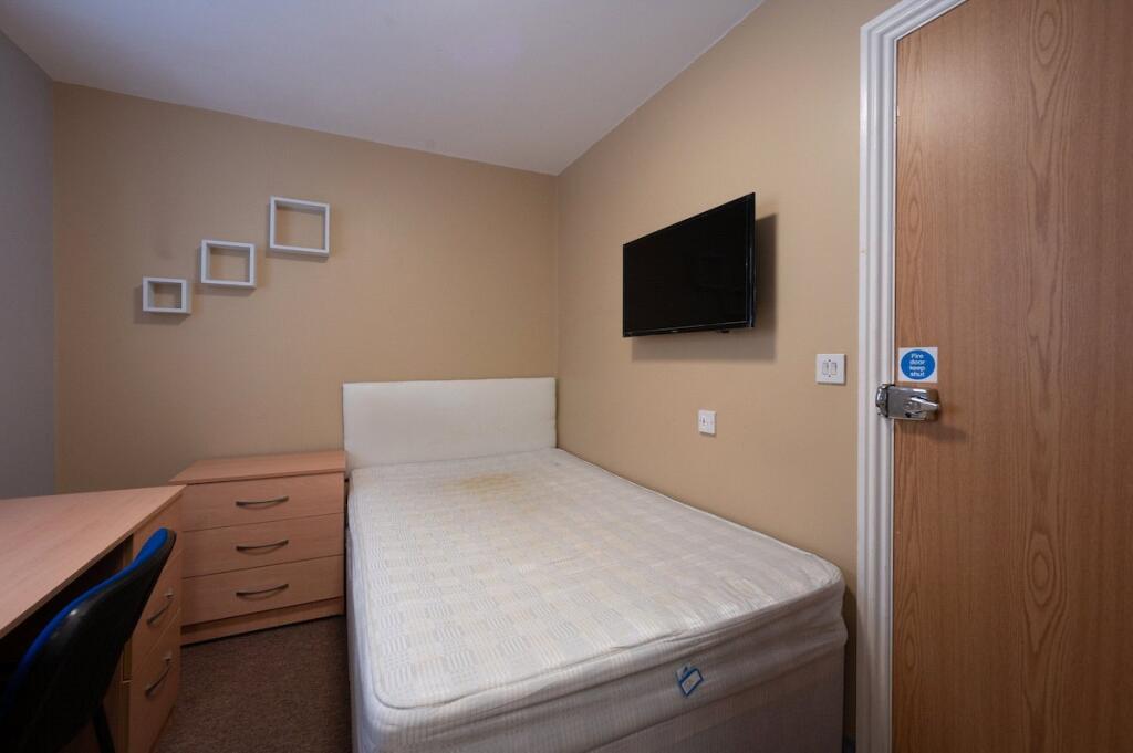 1 bed House Share for rent in Portsmouth. From Leaders Lettings - Southsea