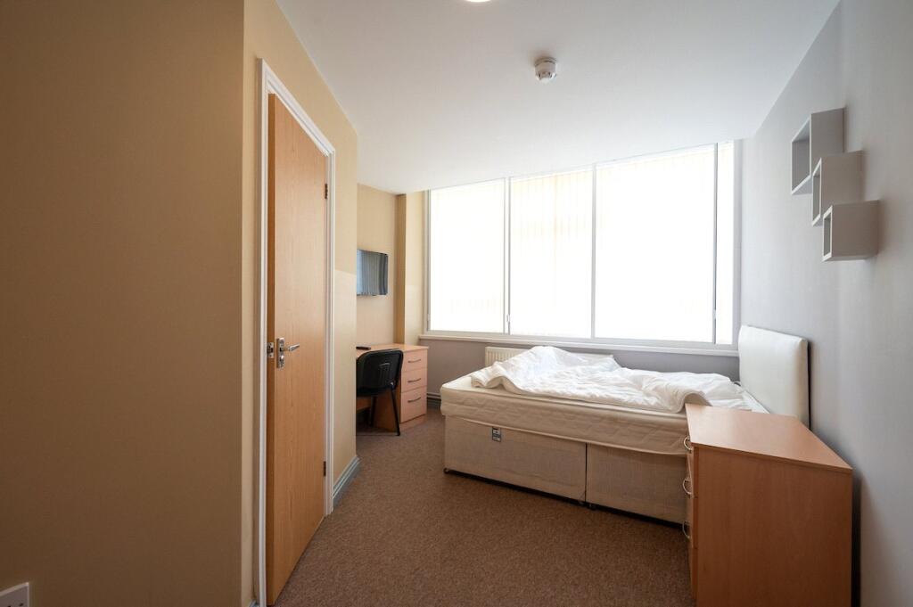 1 bed House Share for rent in Portsmouth. From Leaders Lettings - Southsea 1 bed House Share for rent in Portsmouth. From Leaders Lettings - Southsea