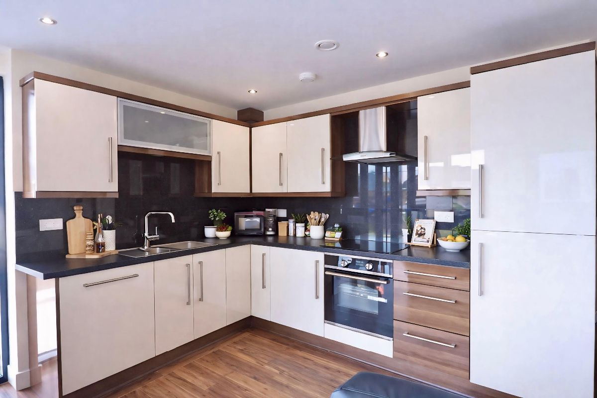 3 bed Apartment for rent in Sheffield. From MAF Properties - Sheffield
