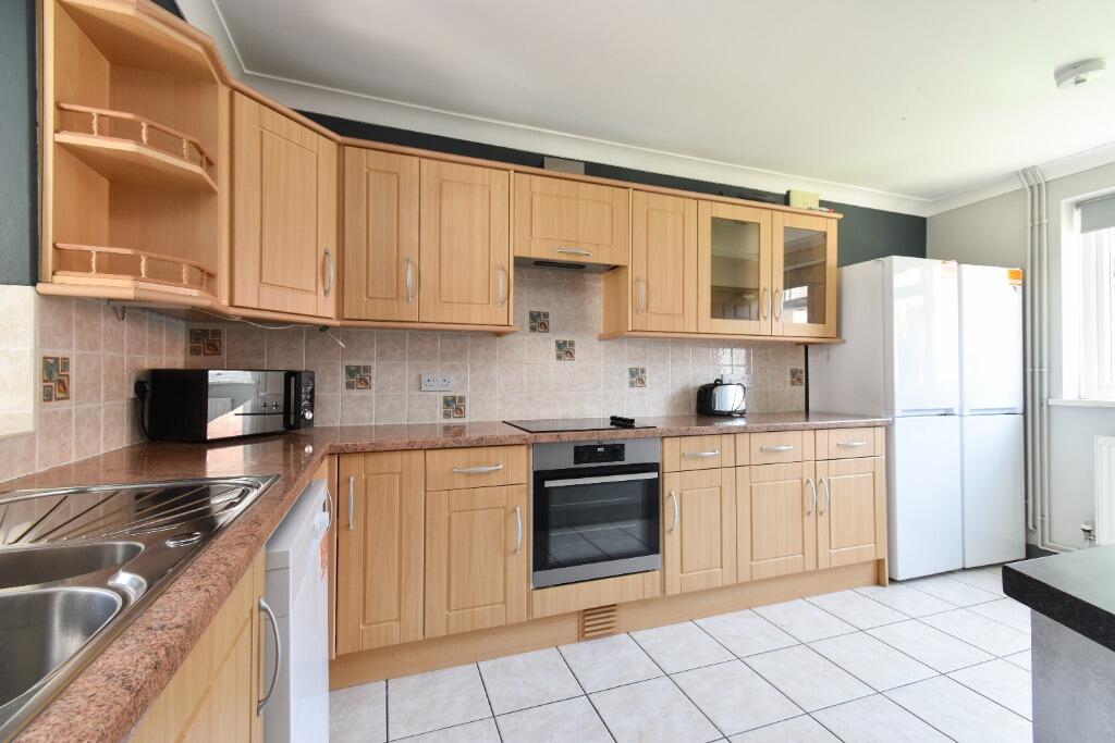 6 bed Semi Detached for rent in Norwich. From Nicholas Humphreys - Norwich
