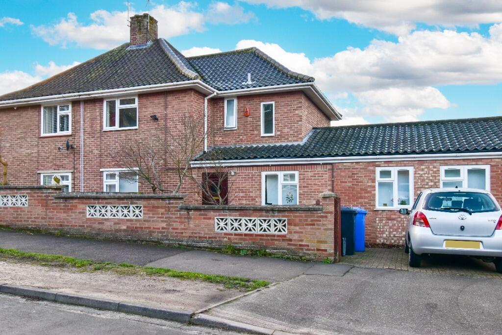 6 bed Semi Detached for rent in Norwich. From Nicholas Humphreys - Norwich