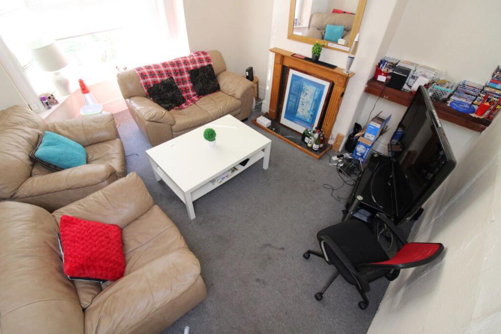 4 bed House Share for rent in Sheffield. From Nicholas Humphreys - Highfield