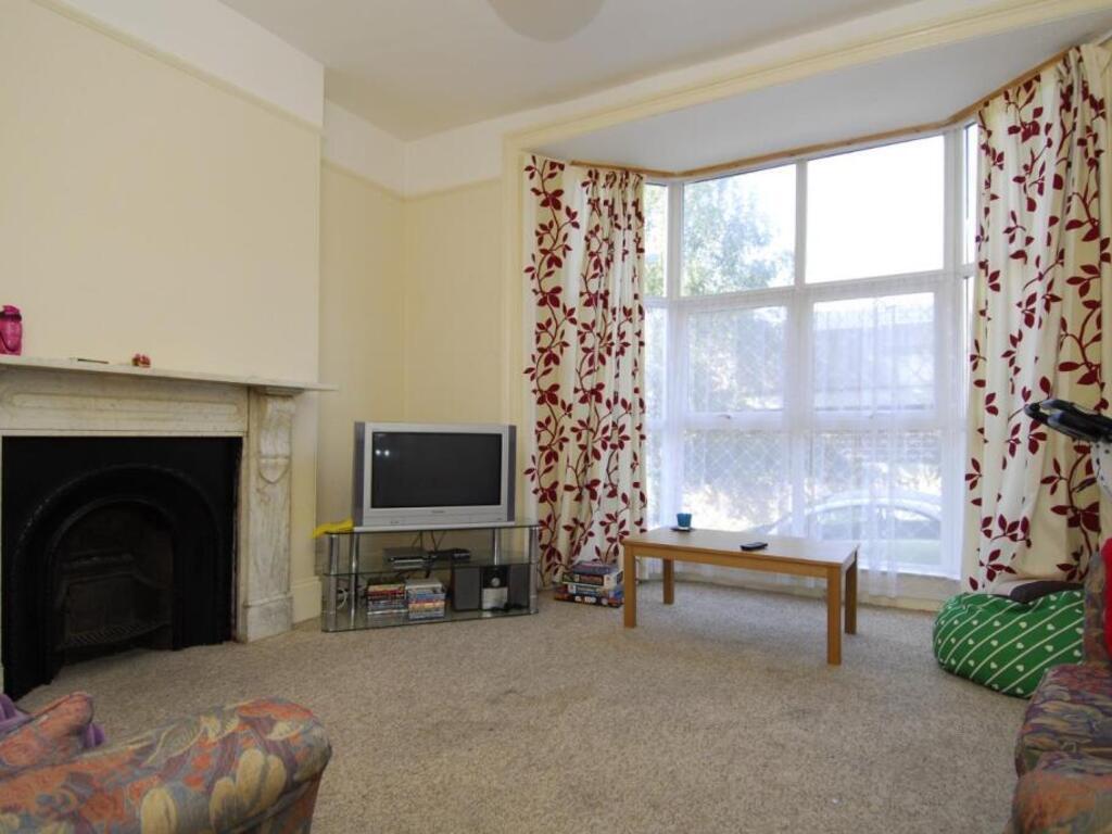 3 bed Apartment for rent in Plymouth. From City Lets - Plymouth