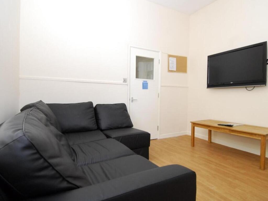 5 bed House Share for rent in Plymouth. From City Lets - Plymouth 5 bed House Share for rent in Plymouth. From City Lets - Plymouth