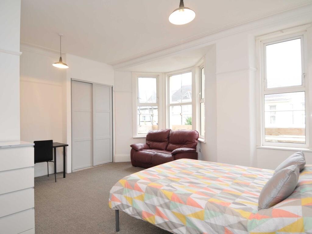 6 bed House Share for rent in Plymouth. From City Lets - Plymouth