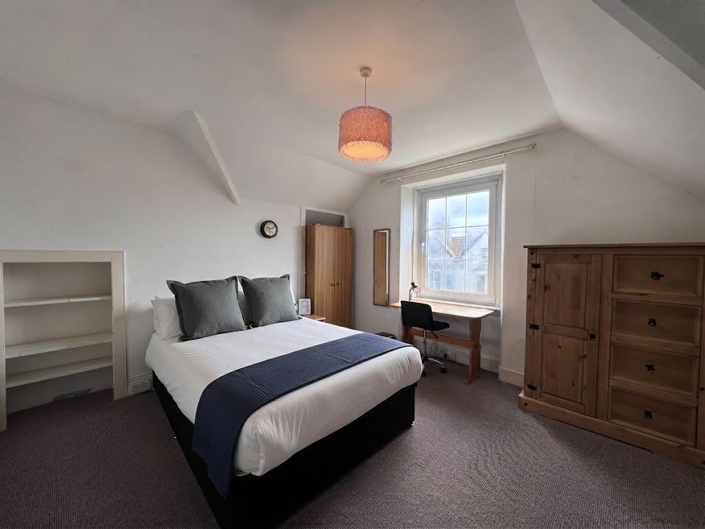 3 bed Apartment for rent in Plymouth. From City Lets - Plymouth