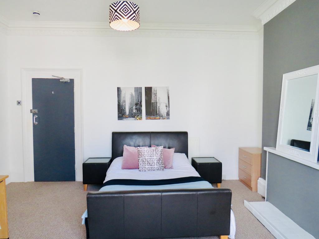 5 bed House Share for rent in Plymouth. From City Lets - Plymouth