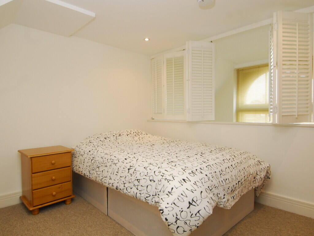 3 bed House Share for rent in Plymouth. From City Lets - Plymouth